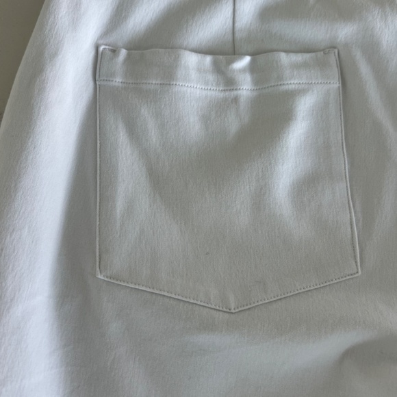 Spanx: Heavyweight Pull-On White Pant- Petite XL - Picture 3 of 5